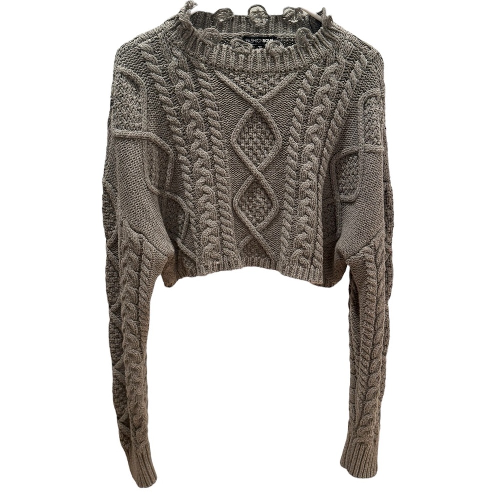 Cropped grey knit sweater